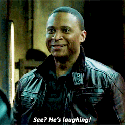 geekychicrules:  thearrowgifs:Arrow s2 vs. s3 bloopers  BrOTP!