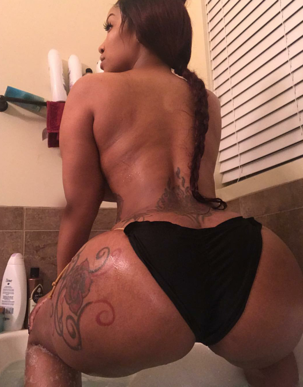 THAT ASS IS LIKE WHOA!