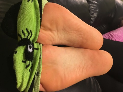 Nikki’s meaty soles and her stinky green socks!