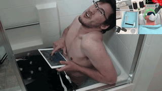 merkiplier:  Impossible Challenge: Ice Bath [x]  &ldquo;My bum bum is freezing!&rdquo;