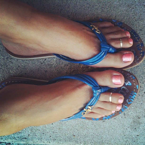 solecityusa:  my blue sandals (green671)
