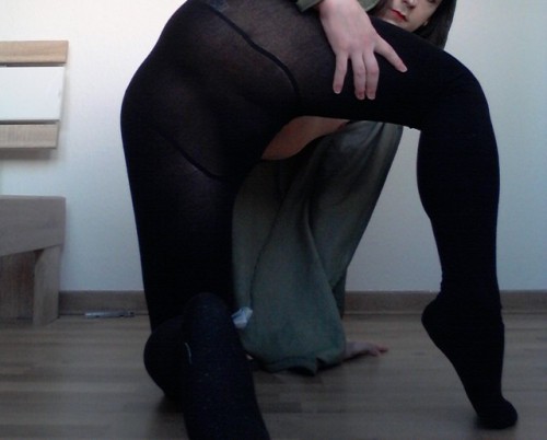 tight tight tights ^.^reblog if you want &lt;3