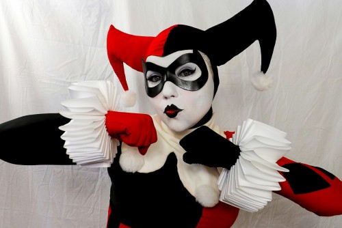 captainimperio:  Some of the photos I took off my sister as Harley Quinn for our photography project!   Go check out her Instagram @danielle_pierson and follow her she a great Harley Quinn 