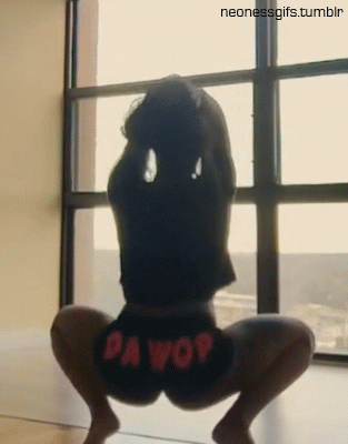 neonessgifs:  mizz twerksum 