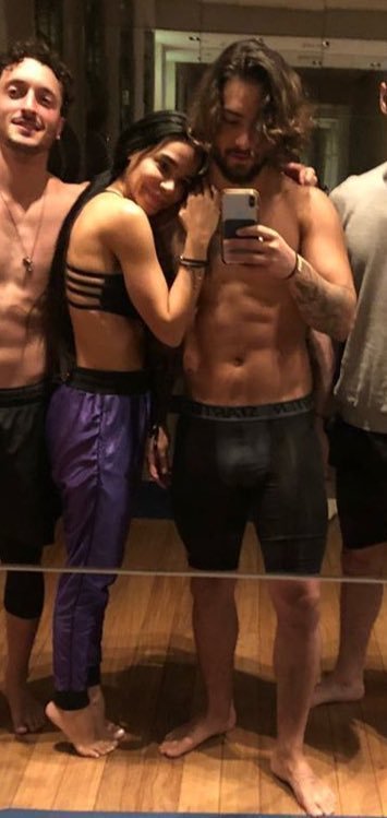 celebsbulgesblog:  Maluma 