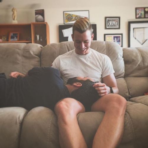 XXX A blog about gay love and intimacy.. and photo