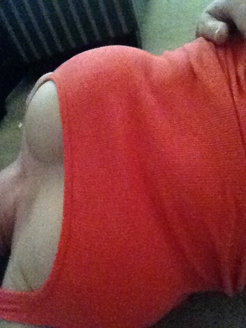 curiouscpl702:  More recent pictures for you!  Now with Stripes!  ;)