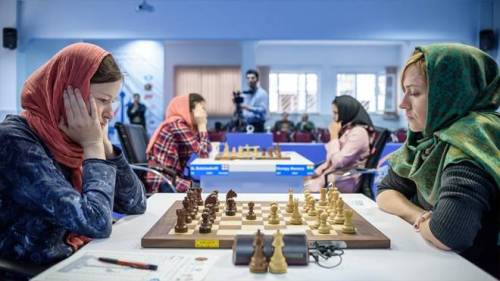 Female Chess Players Are Boycotting Iran’s World Chess Tournament Over Hijab Law    