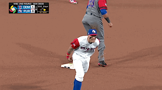 GF Baseball — Yadier Molina guns down Nelson Cruz trying to