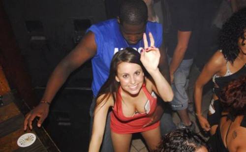 freedomoffun:  wanted: videos of white girls dancing with black men… or giving them lap dances… -freedomoffun.tumblr.com 