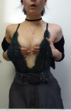 peachchoker:I keep forgetting that I wanted to post more pictures from this set but