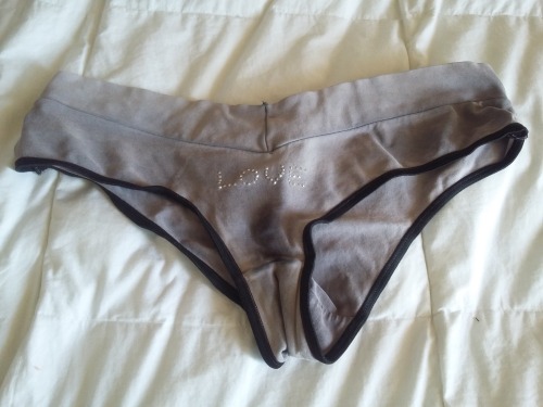 calzoneslove: mother and daughter panties, the dirty one is from the daugther (20yo), the rest from 