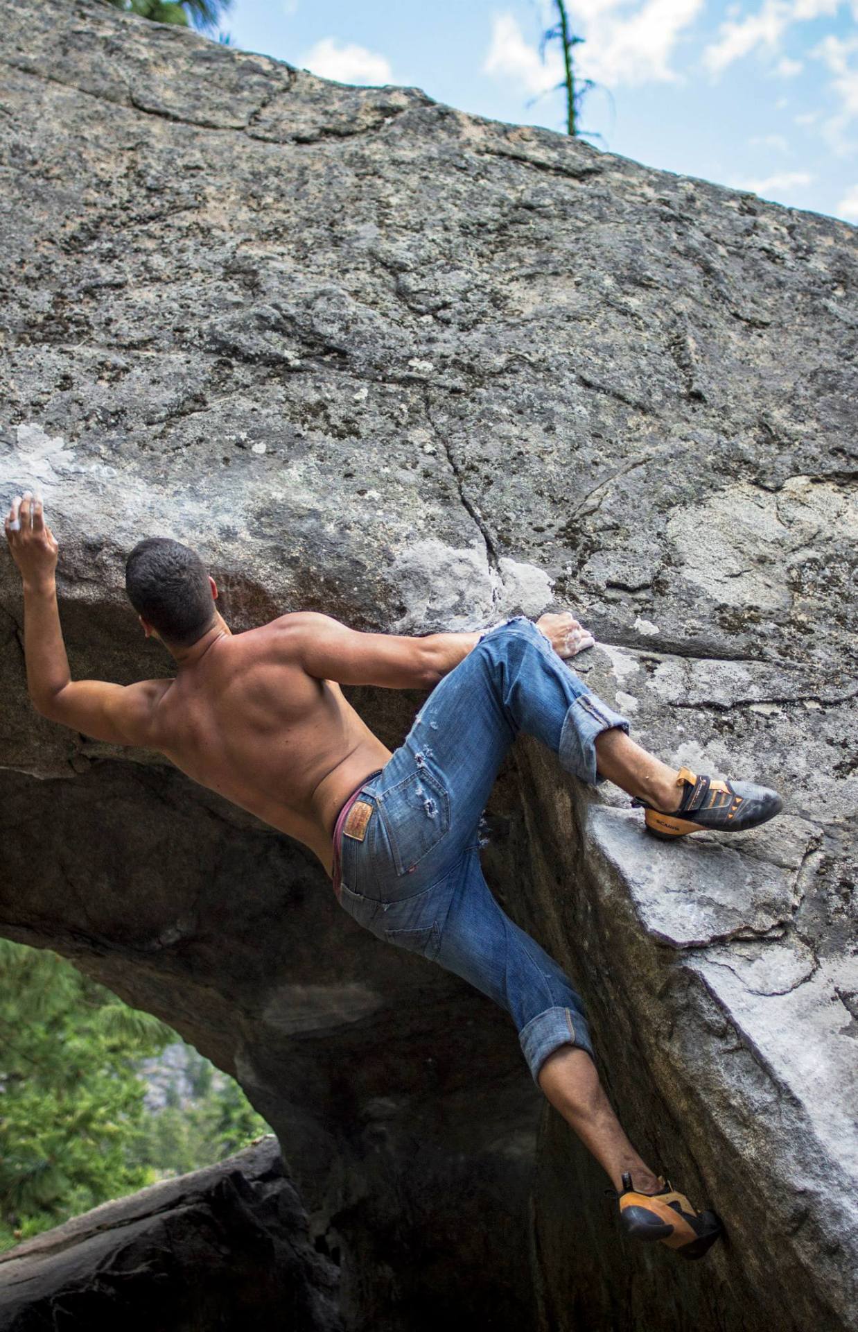jasminelaine-lifestyleportrait:  Bouldering in Leavenworth, WA 