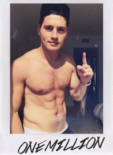 Hairy Male Celebrities