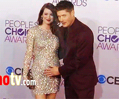 skipflash:      Jensen and Danneel Ackles on the red carpet at the People’s Choice