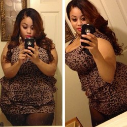 sheishurr:  tfabrocks:  @Jasminegunn91  I want an ass soooo freaking bad. smfh 