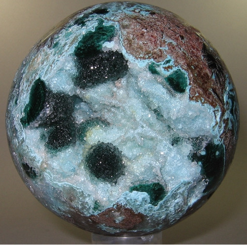 resonance-of-libra:mineralists:  Stunning Crystal Spheres!In order of appearance:Malachite and AzuriteCharoiteStibniteHerkimer DiamondCelestineHematiteLepidoliteOrbicular JasperSmoky QuartzChrysocolla, Malachite, Quartz and Hematite  Holyshitfuckballs