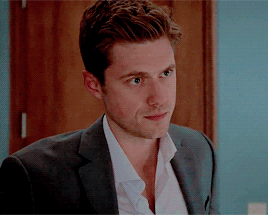 kyletveit:RANDOM MIKE WARREN GIFS: 310 / ∞