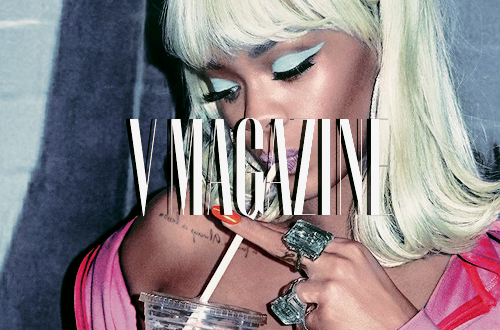  Rihanna + magazines    