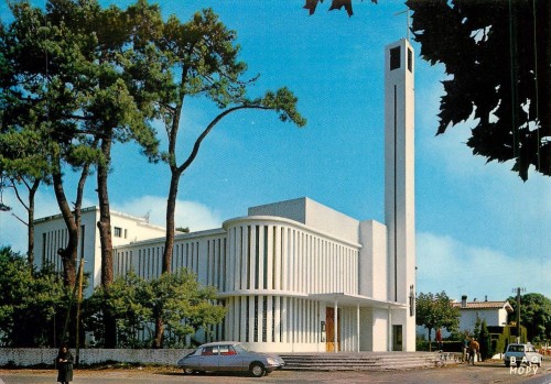 germanpostwarmodern: Church “Notre-Dame-des-Flots” (1956-66) in Cap Ferret, France, by Raymond Morin