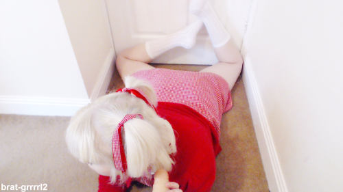 brat-grrrrl2:  ootd 