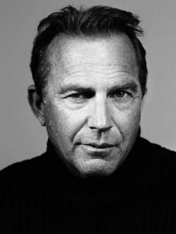 Maszületettfarkasokkaltáncoló:  Kevin Costner  (1955)Nincs Kiút, Farkasokkal