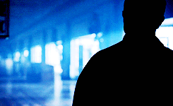 sherlockholmse:  sherlock + blue 