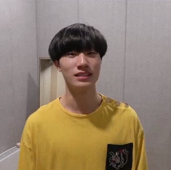 bang yedam: au; selected non au. muse level around 50%
