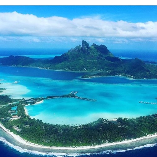 boraboragram:  Tahiti and Her Islands are an invitation to love! Bora Bora, Huahine, Taha’a, Tikehau