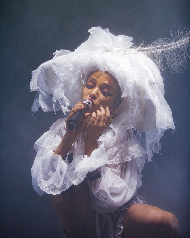 Porn bug-grrrrl:FKA Twigs by Ahad Subzwari photos