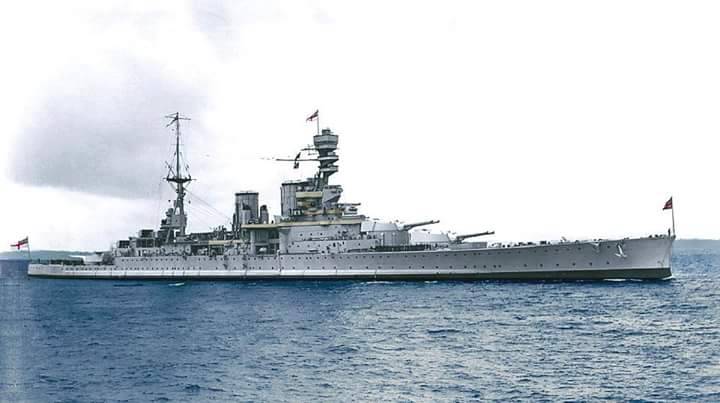 admiral-condell-official:
“battlecruiser HMS Renown
”
This photo shows Renown before her reconstruction in the 1930s