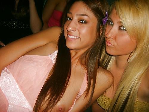 More nip slips and pussy slip pics at http://pussyslip.tumblr.com/