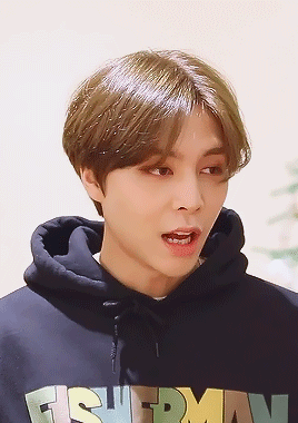 johnil: he’s so animated ♡