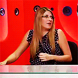  Niall : É assim que se faz Lou ?  Louis : Niall , querido é assim que se faz olha !  Eu :  