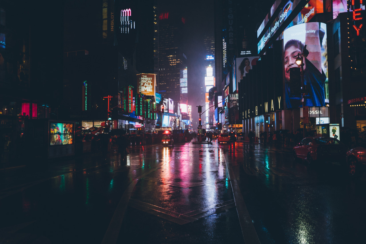 djkrugman:  Rainy Daze in New York City. Midtown, Manhattan, November 2015.  Photography