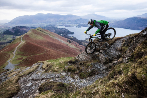 einerundesache: Sam Flanagan riding Cat Bells, Keswick, UK. Pic by delayedpleasure.