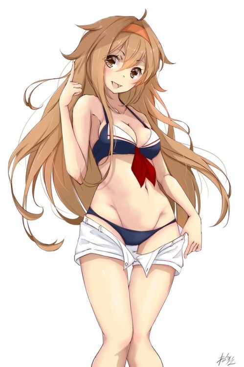 onlyuncensored:  Just some thigh gaps ❤️