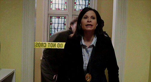 littlehollyleaf:  out-in-the-open:I love how the police lady and Sam both bend down to get through the tape and then we have Dean who is just like, “pshh, I will not bow down to you. You can’t stop me.”#tries not to see the symbolism of dean ‘crossing