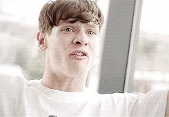 SKINS UK ♡