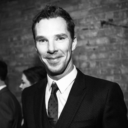 cumberbum:  &ldquo;Last night’s capturing #BrightYoungThings at the National Theatre #NTYo