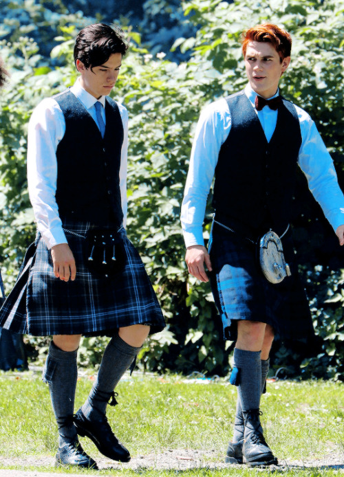 riverdalesource: Cole Sprouse & Kj Apa on set of Riverdale at Barnet Marine Park in Vancouver, Canada on June 26, 2017   They should guest star on The Kilted Coaches