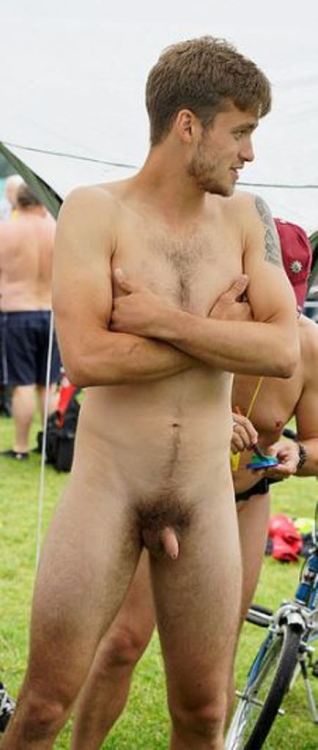 londonnakedbikeride:   Use the tag for more of him. 5 of 5.  
