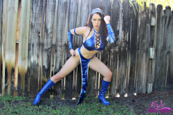 boomboommiskalovexxx:  Kayla Kiss as Kitana