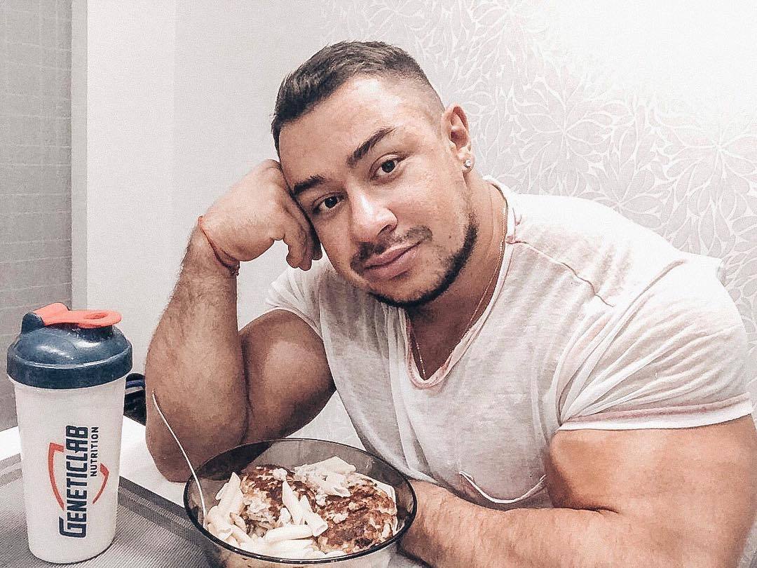   Ismatov Daler  