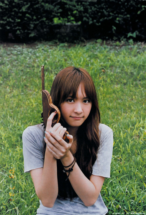 neprooooom:  (aragaki_yui_g011.jpg (819×1200)から) 