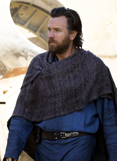 ewan-mcgregor: New stills of Ewan McGregor as OBI-WAN KENOBI (2022)