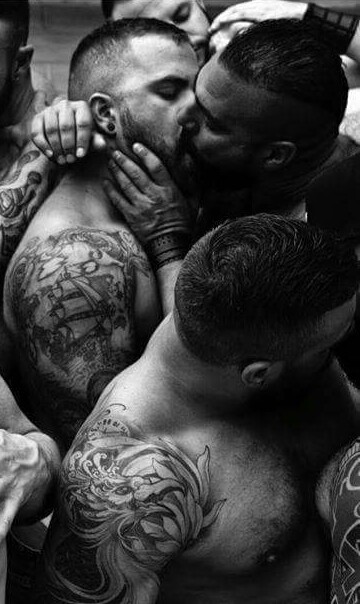 Fur, Tats, Leather and Scruff...