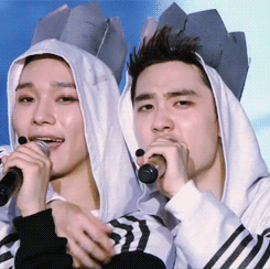 top-soo:  #HappyKyungsooDay: when he sings for you 🎤🎶 