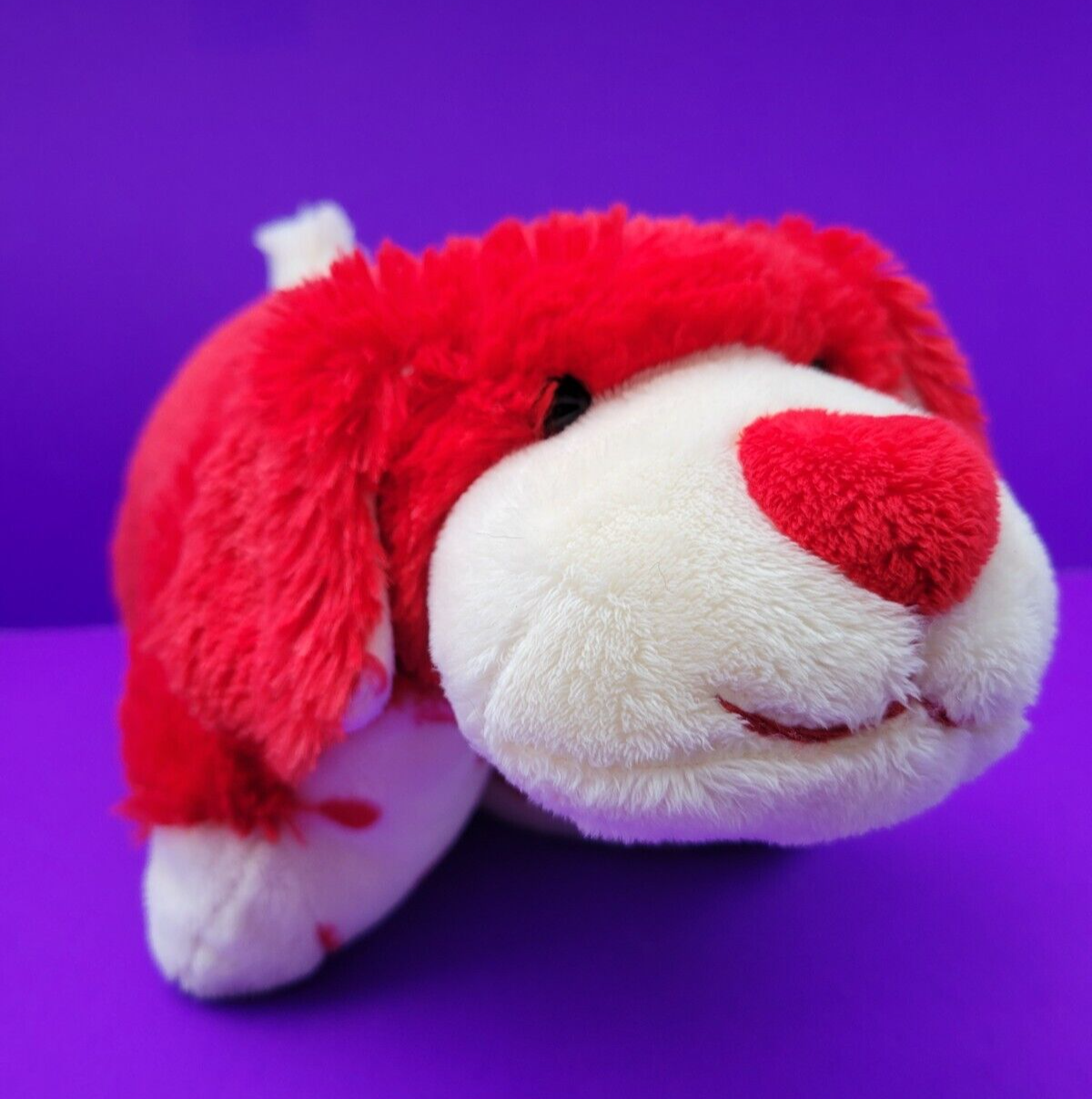 Pillow Pets PeeWees Valentine’s Day puppy! ❤️