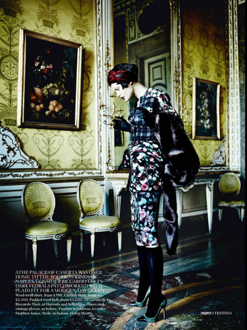 Catherine for Vogue. In love nothing else to say…. Photographer: Mario TestinoStyling: Lucind